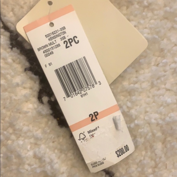 2piece 9 west suite - Picture 5 of 6